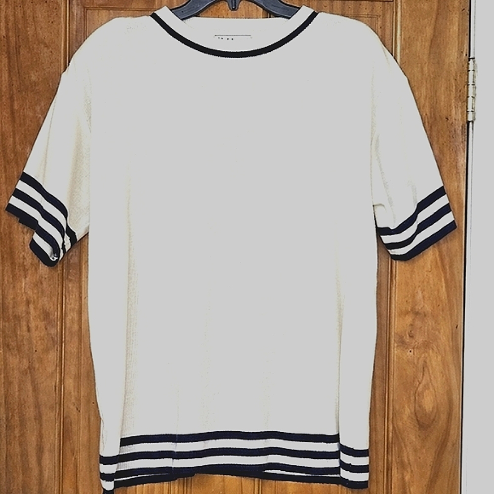 ML Studio Women's Cream & Blue Y2K Vintage Short-Sleeved  Sweater Top, Size M